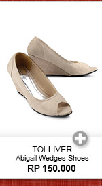 Shop TOLLIVER Abigail Wedges Shoes